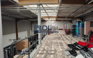 Entrepôt à louer à Plaisir - 668 m²