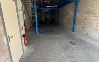 Entrepôt à louer à Valenton - 200 m²