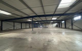 Entrepôt à louer à Houdan - 2 958 m²